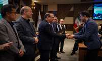 آیین تجلیل از اساتید منتخب دانشگاه علوم پزشکی ایران در «روز معلم» برگزار شد