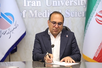 ارائه خدمات درمانی به زائرین اربعین توسط دانشگاه علوم پزشکی ایران افتخاری برای دانشگاه و وزارت بهداشت است