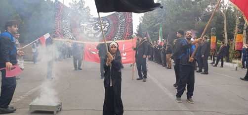اجتماع باشکوه خانوادگی عزاداران حسینی در دانشگاه علوم پزشکی ایران برگزار شد