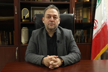 پرستاران رکن اصلی و مهم در ارائه خدمات سلامت به مردم عزیز کشورمان هستند